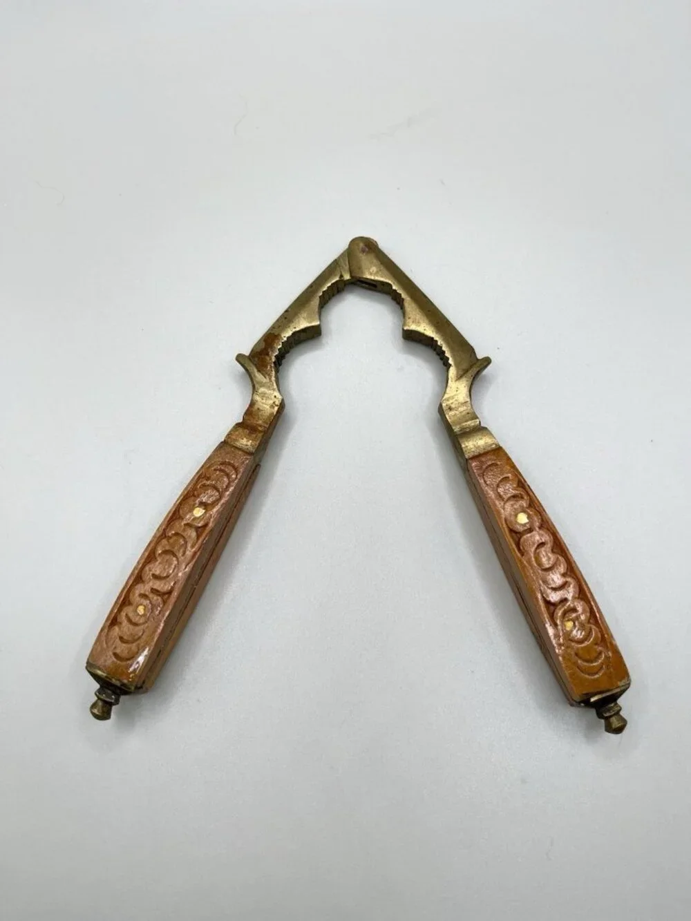 VTG Brass & Carved Wood Nutcracker Carved Handle Walnut Colonial Cottage Folk